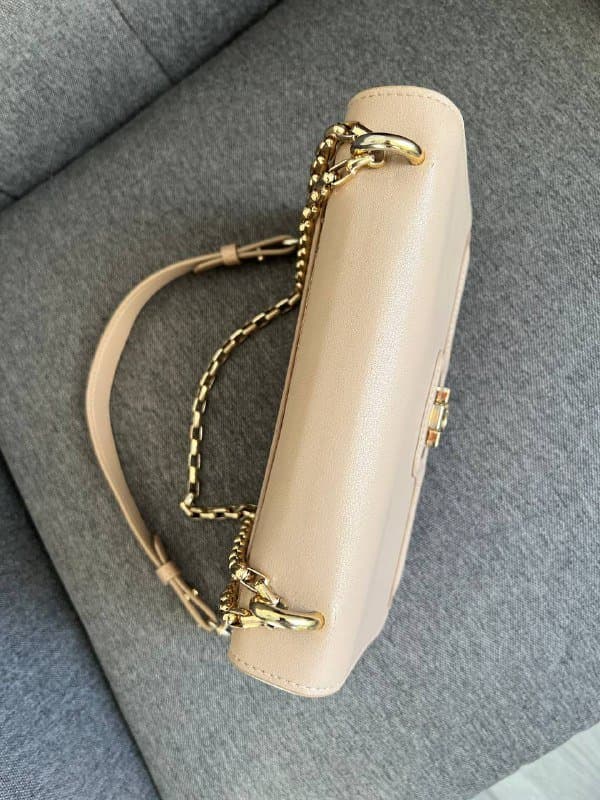 Сумочка Ferragamo 8