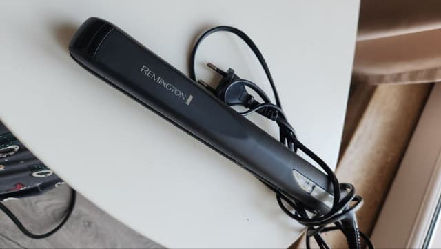 Выпрямитель волос Remington