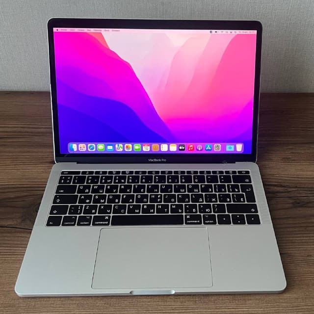 MacBook Pro 13-inch 2017 Intel Core i5 8GB RAM 128GB Storage