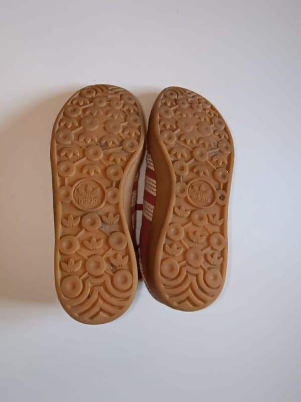 кроссовки Adidas Gazelle, сумка LV женская 3