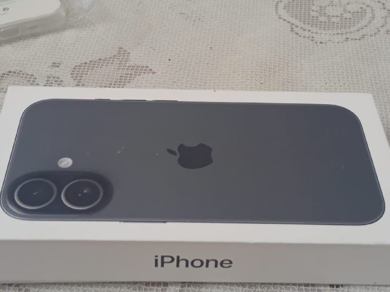 Новый iPhone 17 3