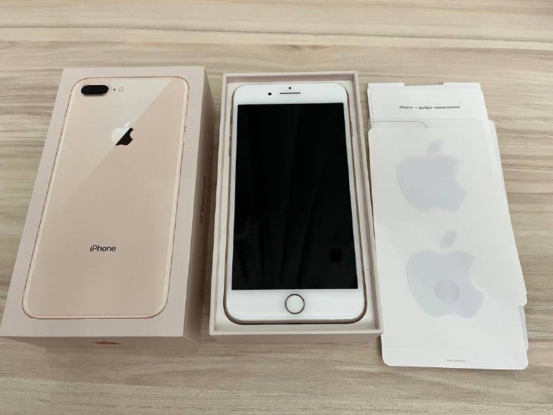 iPhone 8 Plus 64Gb 1