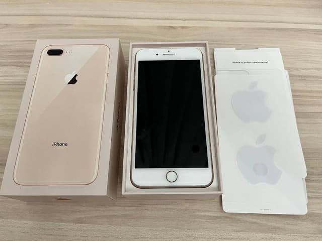 iPhone 8 Plus 64Gb