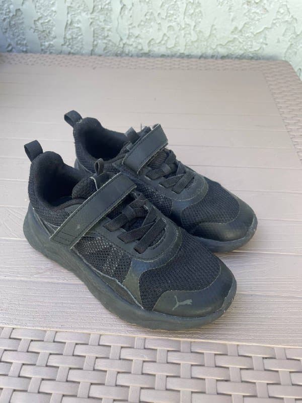 Puma черные, Fila розовые кроссовки, лаковые туфли, белые мягкие