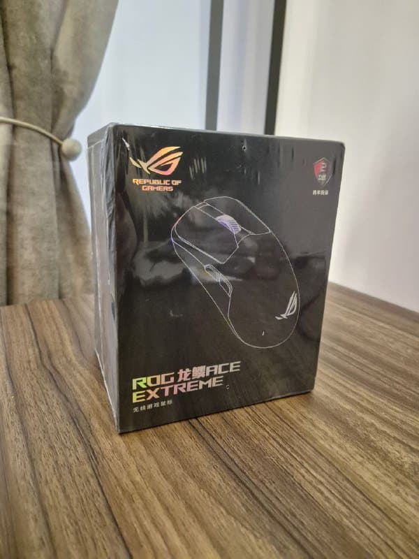 ASUS ROG Harpe Ace Extreme игровая мышь беспроводная 3