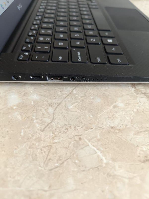 Ноутбук Dell XPS 13 модель 9350 7