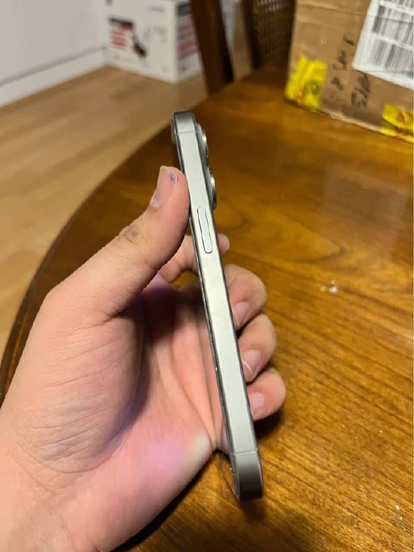 Iphone 15 Pro 128 Гб 7