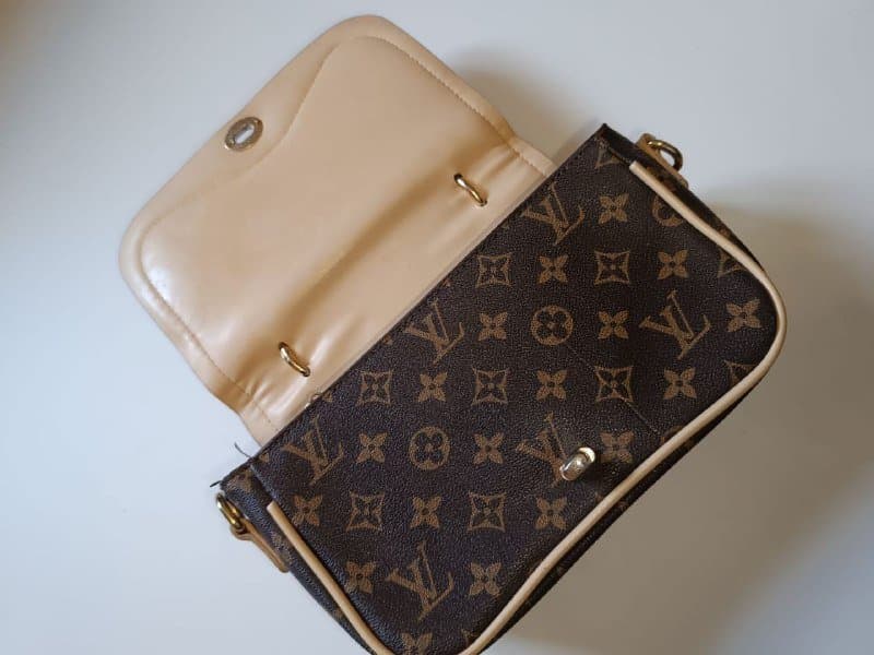 женская сумка LV 2