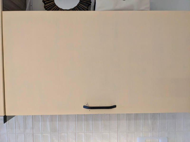 кухня б/у с нижними и верхними шкафами, раковиной, столешницей, вытяжкой 5