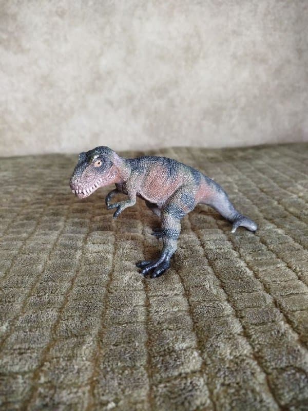 Фигурки динозавров 5