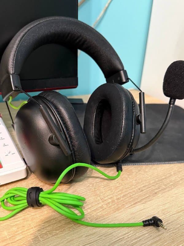 Наушники Razer BlackShark V2