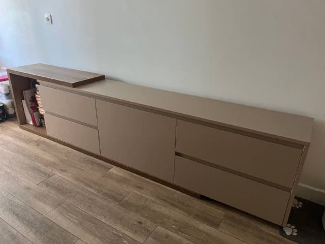 Тумба под телевизор