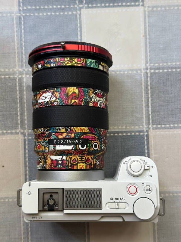 Фотоаппарат Sony с объективом и аксессуарами