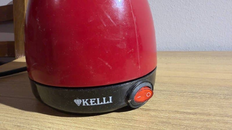 Электрическая турка Kelli для кофе и какао красная 3