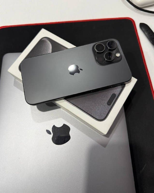 iPhone 15 Pro Max 256gb SIM и E-Sim