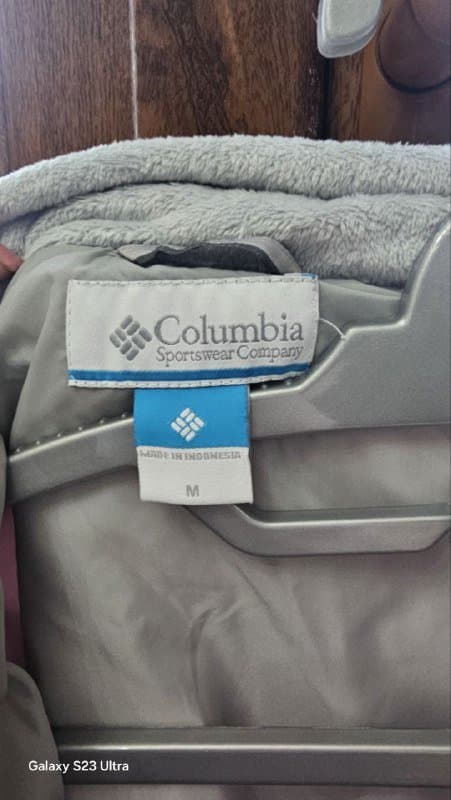 Женская куртка Columbia размер М 3