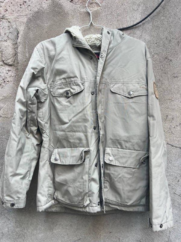 Куртка Fjall Raven, размер S 1