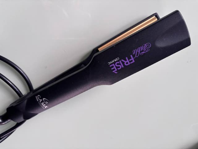 Плойка щипцы стайлер утюжок гофре GAMA