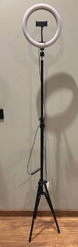 Кольцевая лампа с держателем для телефона