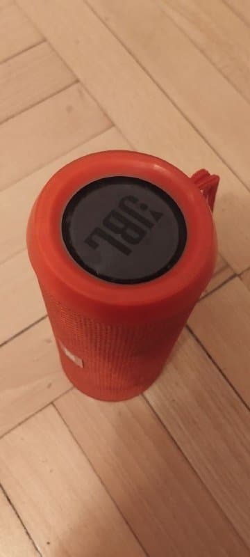 Колонка JBL