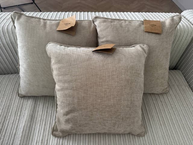 Декоративные подушки из ткани jysk 45х45