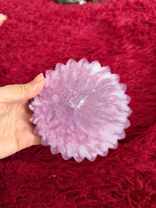 Подставка под чашку из эпоксидной смолы ручной работы 2