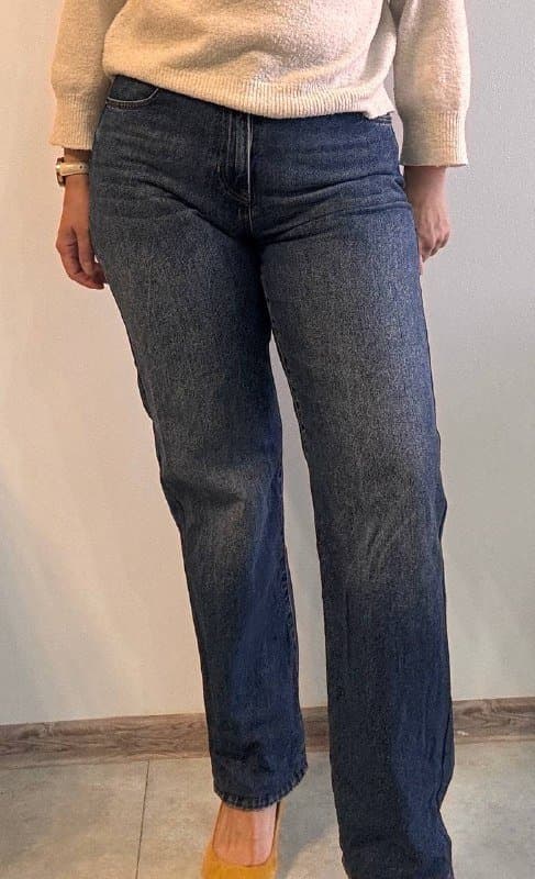 Джинсы, бюстье, спортивная футболка, брюки, юбка, худи 1