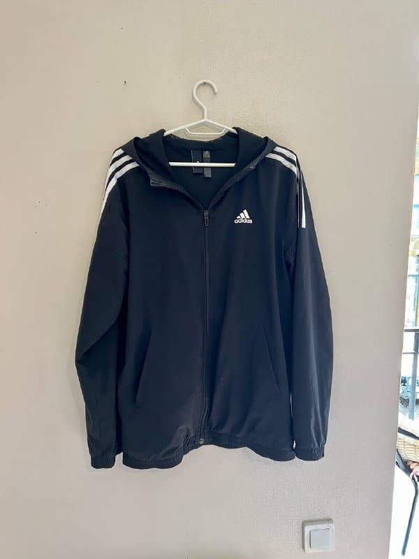 Спортивный костюм ADIDAS размер S 3