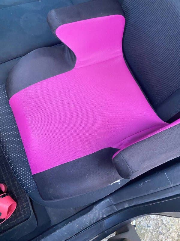 Детское кресло в машину накладка на сидение