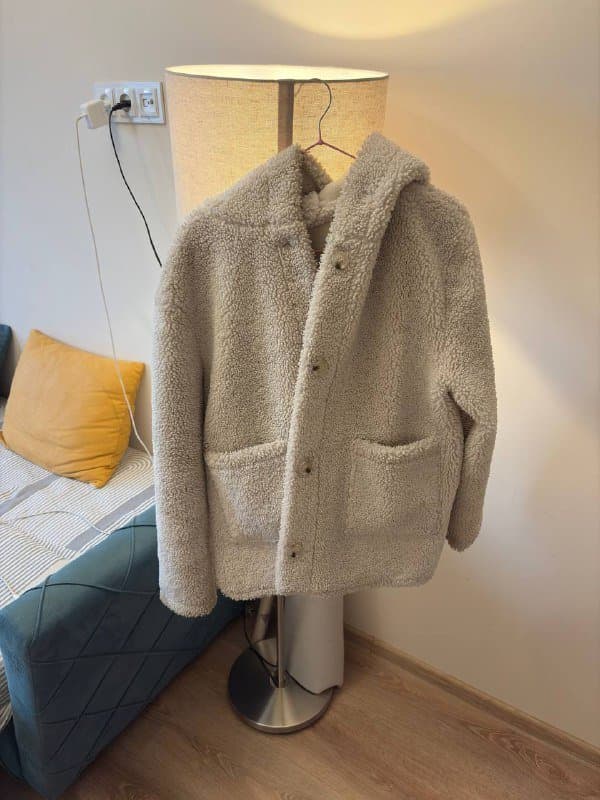 Дубленки, джинсы, обувь 39 размера 1