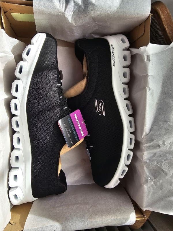 Кроссовки Skechers, Adidas, Лампа соляная