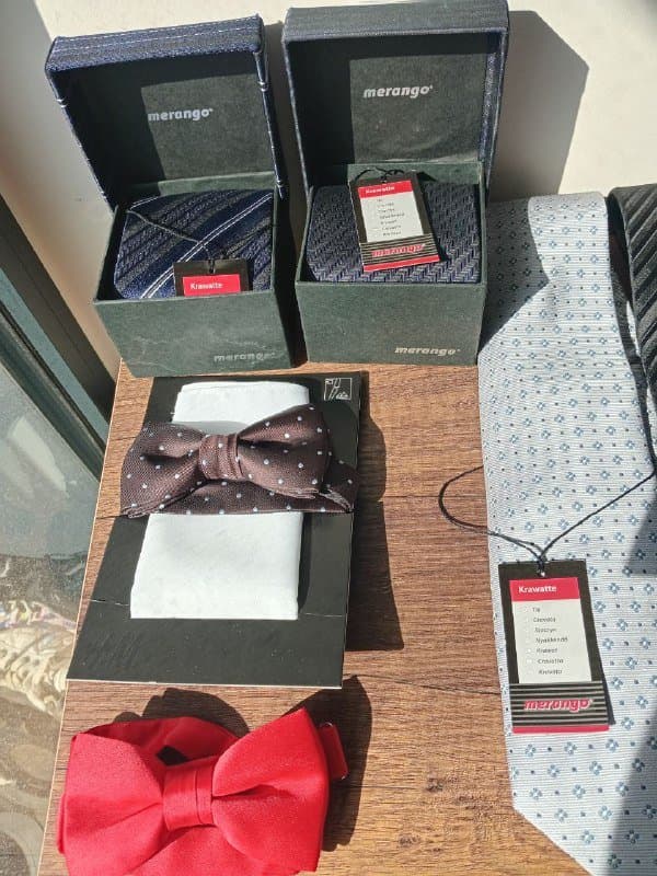 Галстуки и галстуки-бабочки новые и в отличном состоянии 2