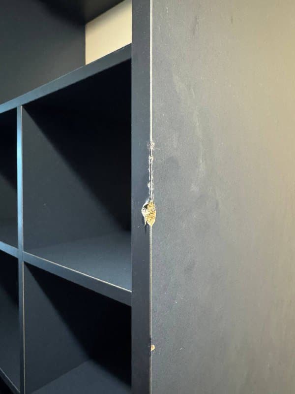 Шкаф с полками крупный 3