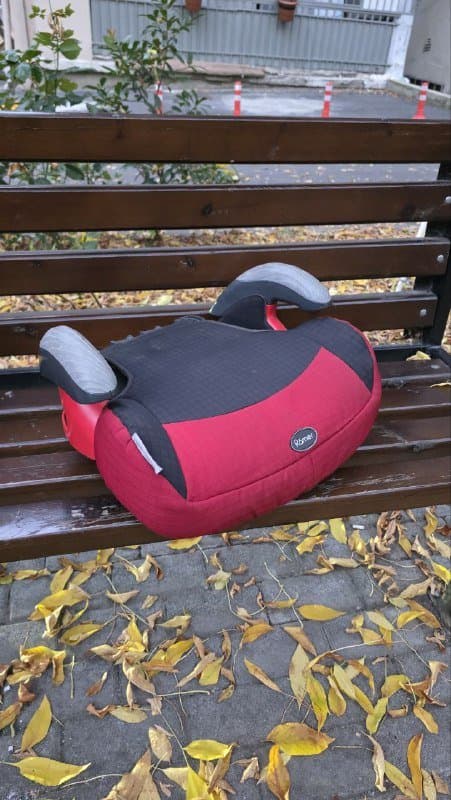 Детские кресла серое, красное Remer