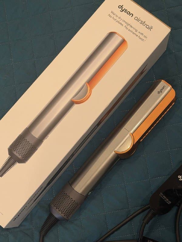 Dyson Airstrait HT01 выпрямитель фен 2