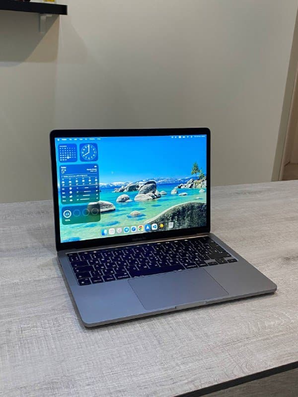 MacBook Pro M1 16GB RAM 256GB SSD 1