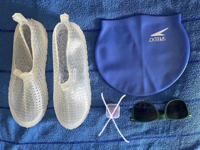 Ботинки, кроссовки, галоши, джинсы, лосины, коралки, наколенник 9