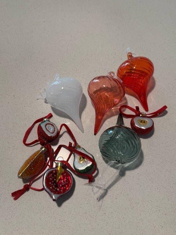 Искусственная новогодняя елка JYSK 180 см с игрушками 5