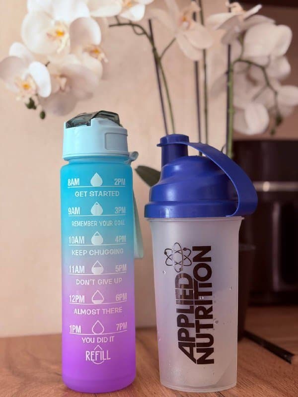 Бутылка для воды, Шейкер