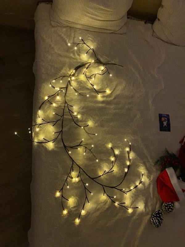 Гирлянда в виде ветки гибкая