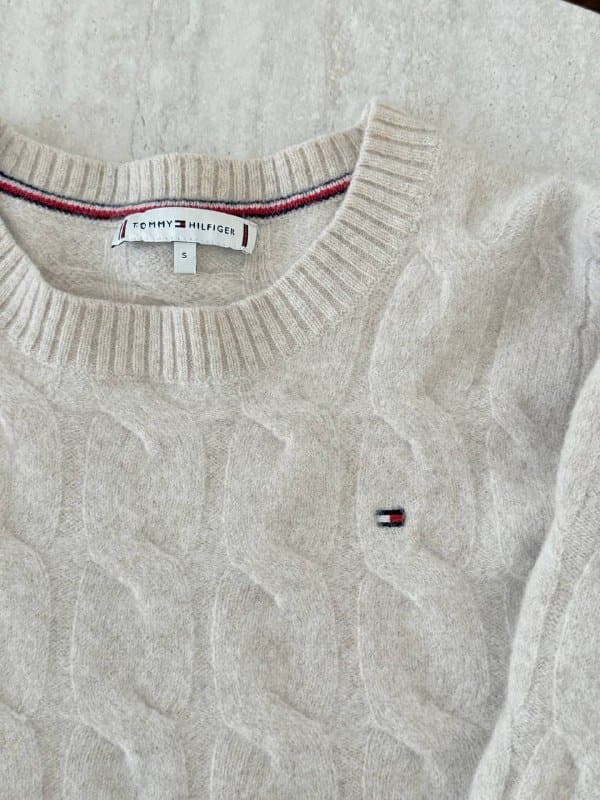 Свитер Tommy Hilfiger женский 100% шерсть, размер S (на XS) теплый оригинал