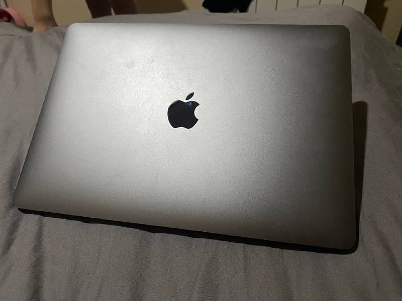 MacBook Air 13” Apple M1 8GB 256GB 1