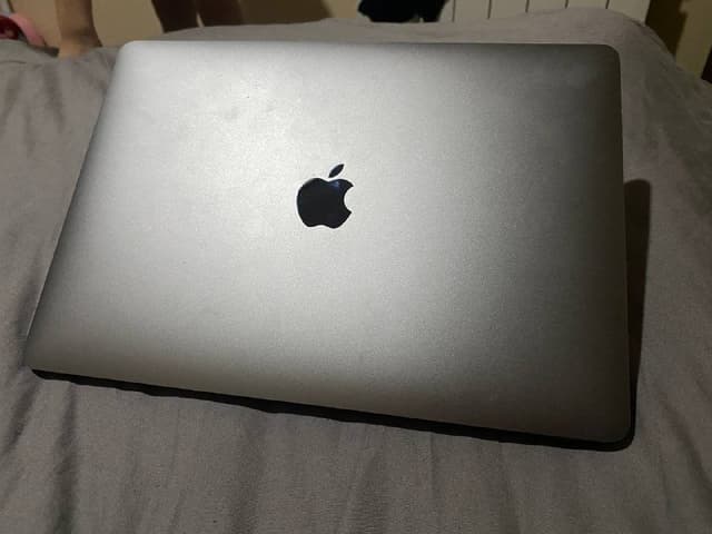 MacBook Air 13” Apple M1 8GB 256GB
