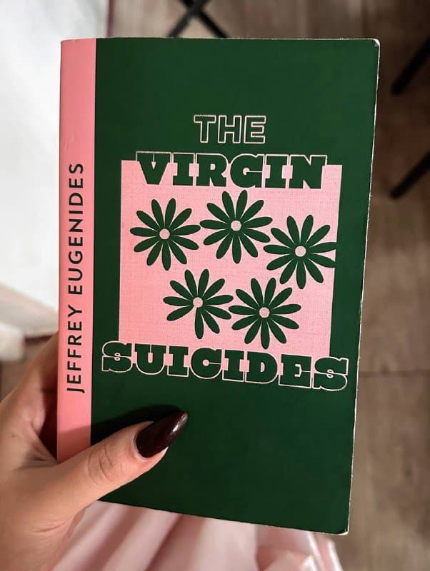 Книги на английском Bad Feminist, The Virgin Suicides 4