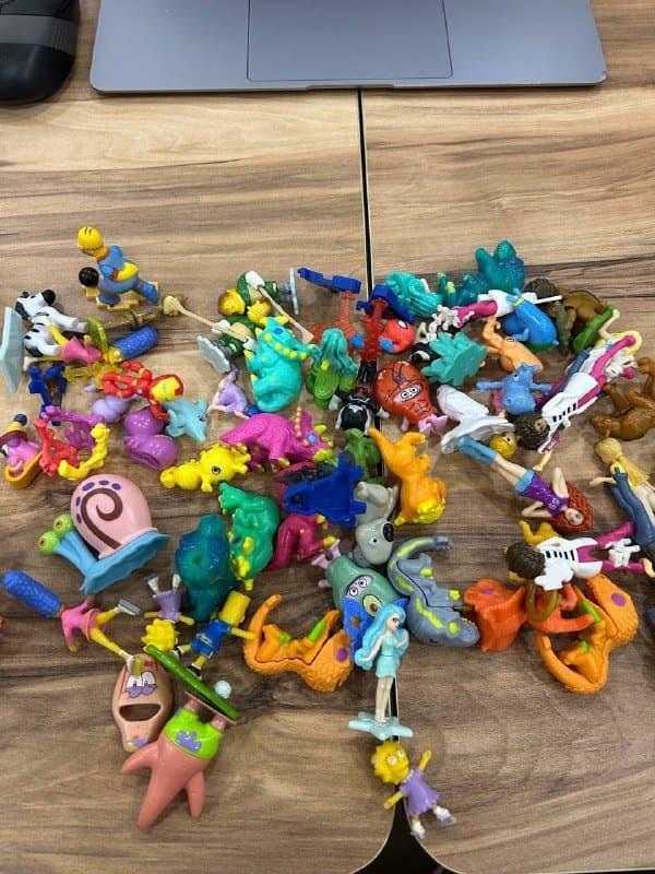 Игрушки из киндеров (Kinder), разные года и коллекции