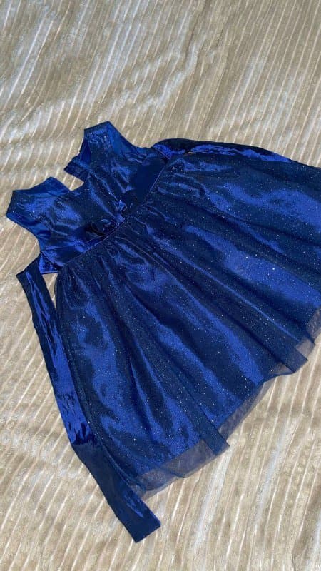 Праздничные платья на девочку 2,5-3,5 года