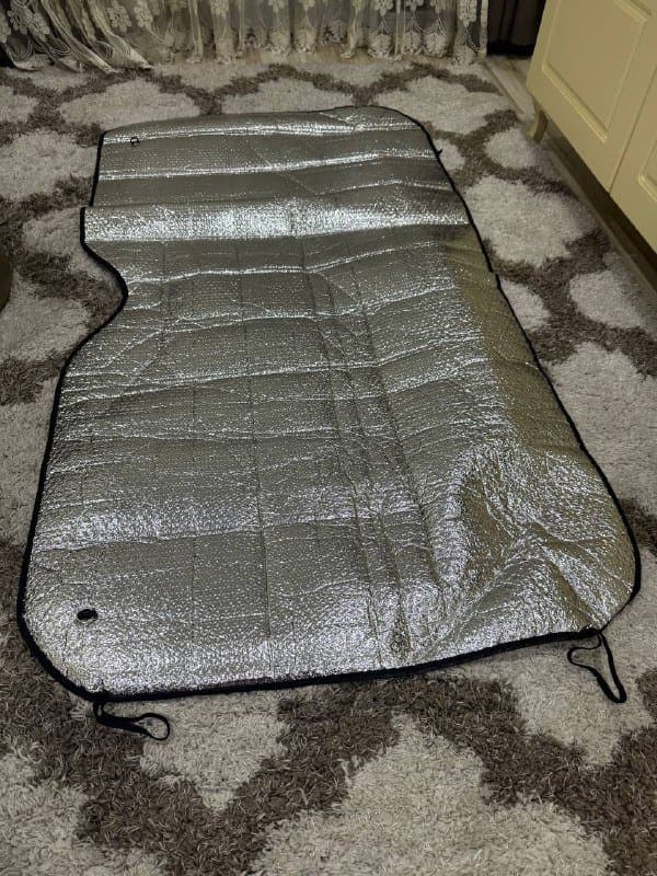 Солнцезащита для стекла машины 140/80 см