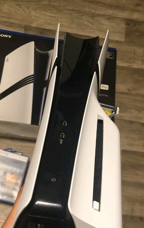 Playstation 5 PRO, игра Battlefield 6, джойстик 2