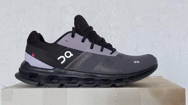 Кроссовки On Cloudrunner размер 43,5 мужские