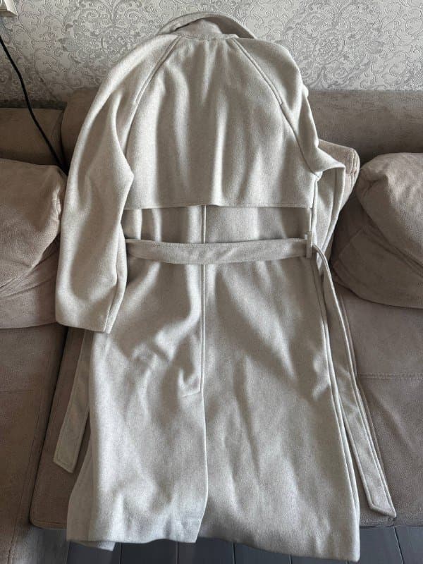 Пальто женское Stradivarius размер S 1